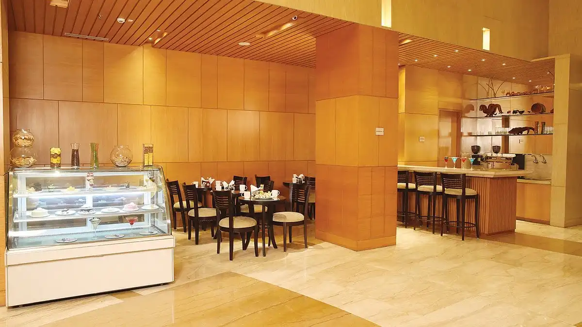 dine image